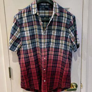 GAP Short Sleeve Ombre Plaid Shirt Size Medium